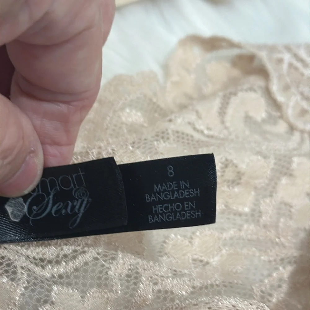 Smart & sexy size 38C wired lace bra and panties set NWOT